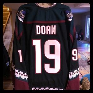 NWT Shane Doan NHL Phoenix Coyotes Kachina Jersey